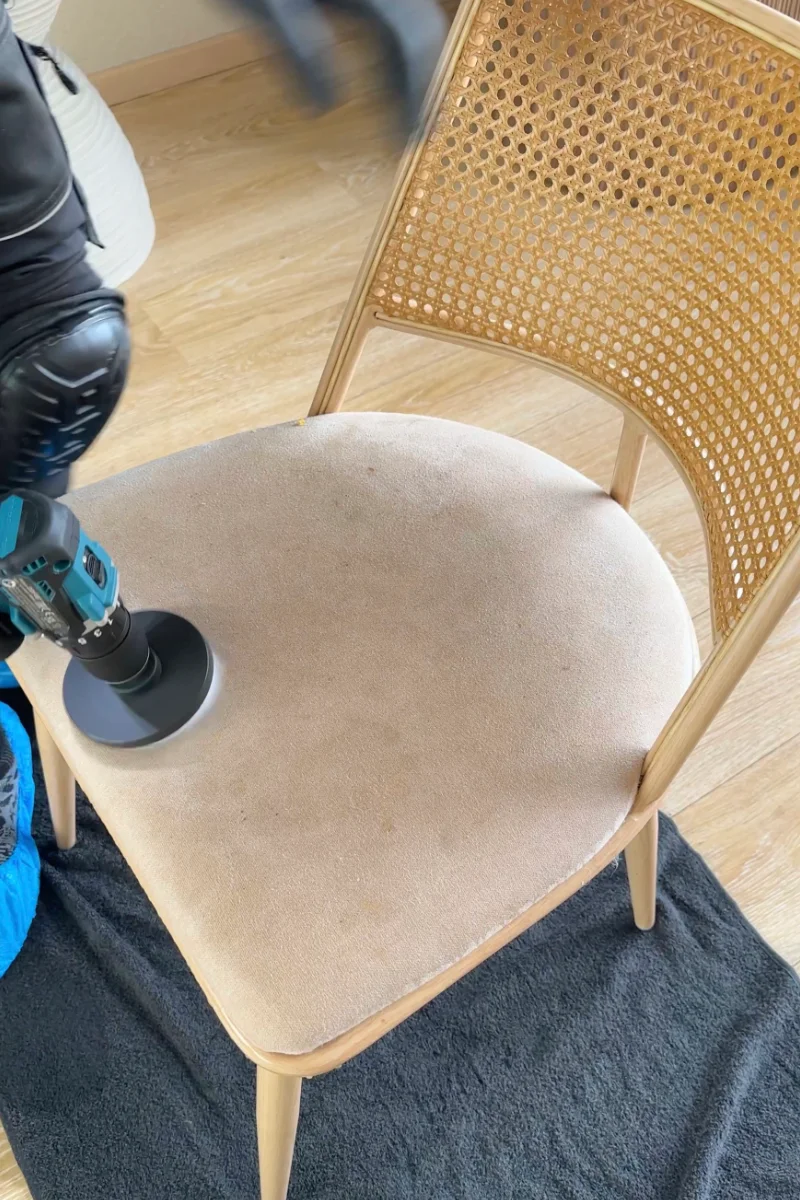 Professionele Dieptereiniging van Stoelen